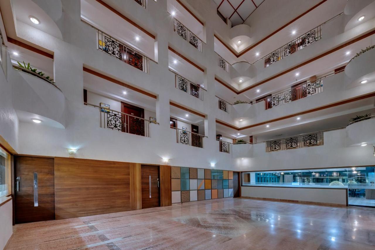 The Fern Residency Hubballi Екстер'єр фото