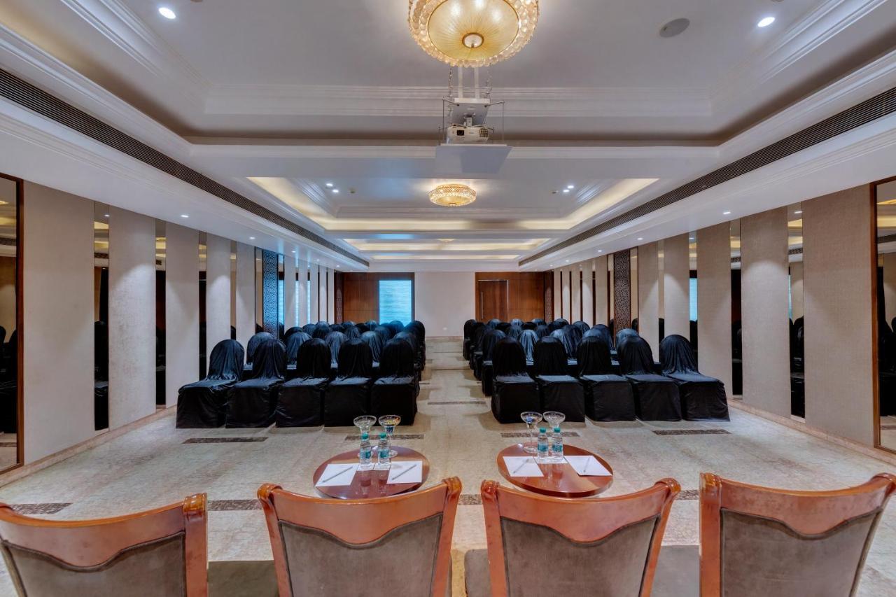 The Fern Residency Hubballi Екстер'єр фото